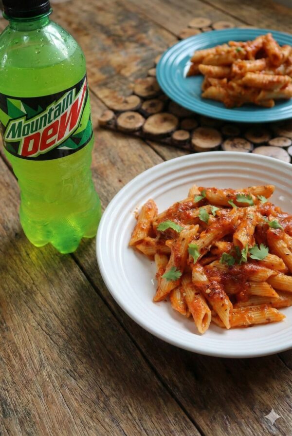 Spacial Combo (Red Sauce Pasta With Mountain Dew Drink)